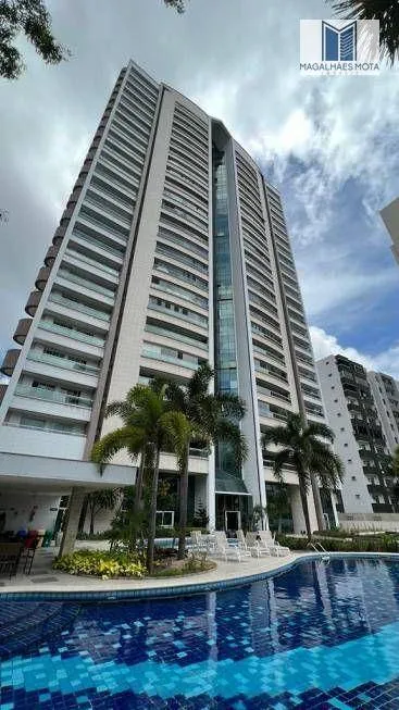 Foto 1 de Apartamento com 4 Quartos à venda, 236m² em Meireles, Fortaleza