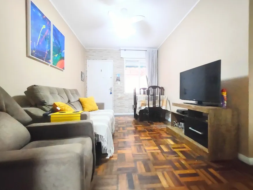 Foto 1 de Apartamento com 2 Quartos à venda, 56m² em Humaitá, Porto Alegre