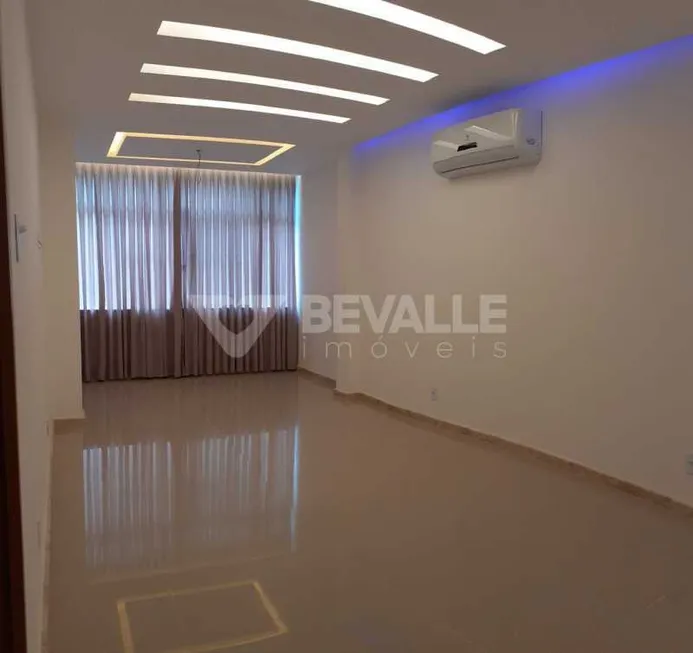 Foto 1 de Apartamento com 3 Quartos à venda, 120m² em Copacabana, Rio de Janeiro