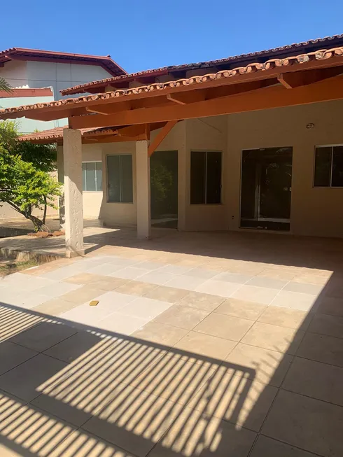 Foto 1 de Casa com 4 Quartos à venda, 251m² em Setor Jaó, Goiânia