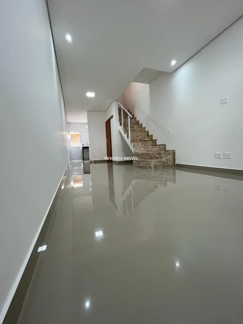 Foto 1 de Casa com 3 Quartos à venda, 120m² em Jardim Pirajussara, São Paulo