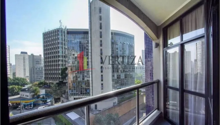 Foto 1 de Apartamento com 2 Quartos à venda, 62m² em Jardim Europa, São Paulo