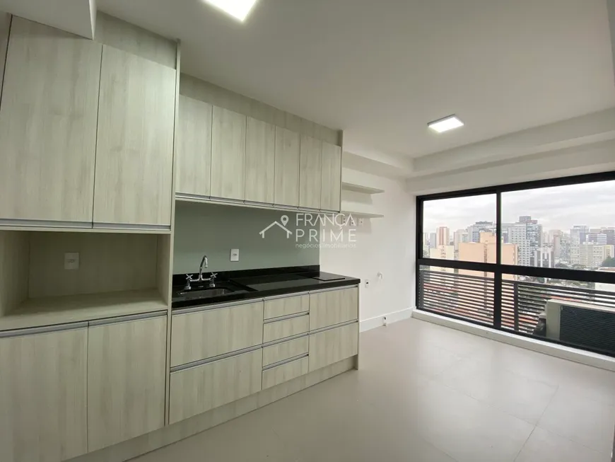 Foto 1 de Apartamento com 2 Quartos para alugar, 39m² em Pompeia, São Paulo