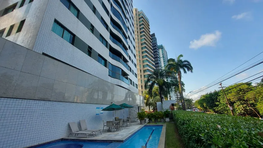 Foto 1 de Apartamento com 4 Quartos à venda, 152m² em Ilha do Retiro, Recife