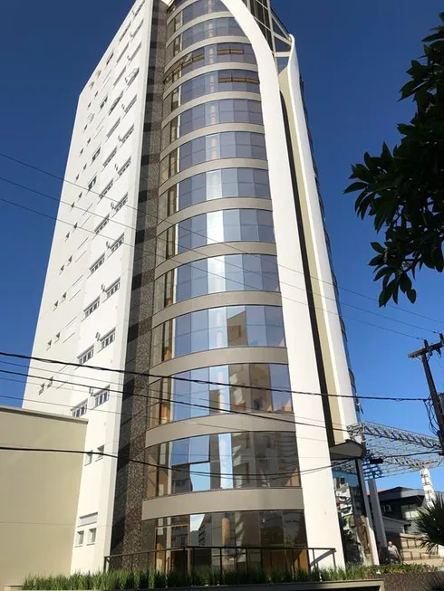 Foto 1 de Apartamento com 3 Quartos à venda, 133m² em Centro, Criciúma