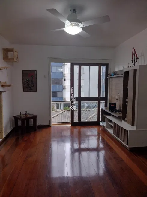 Foto 1 de Apartamento com 3 Quartos à venda, 107m² em Chácara das Pedras, Porto Alegre