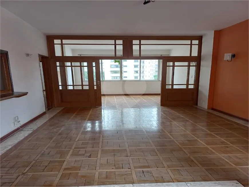 Foto 1 de Apartamento com 2 Quartos à venda, 171m² em Santa Cecília, São Paulo