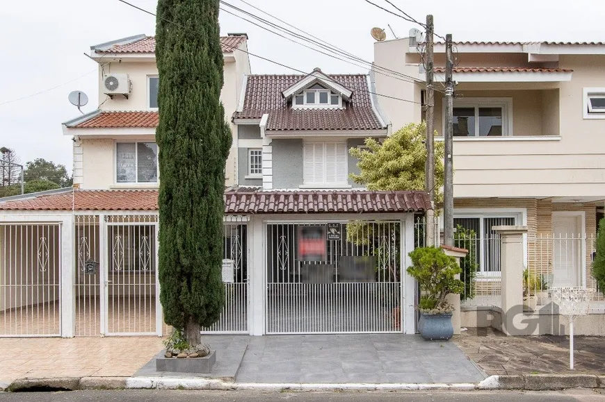 Foto 1 de Casa com 3 Quartos à venda, 139m² em Hípica, Porto Alegre