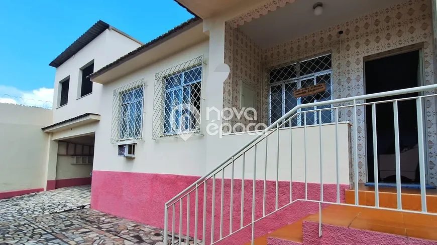 Foto 1 de Casa com 3 Quartos à venda, 199m² em Inhaúma, Rio de Janeiro