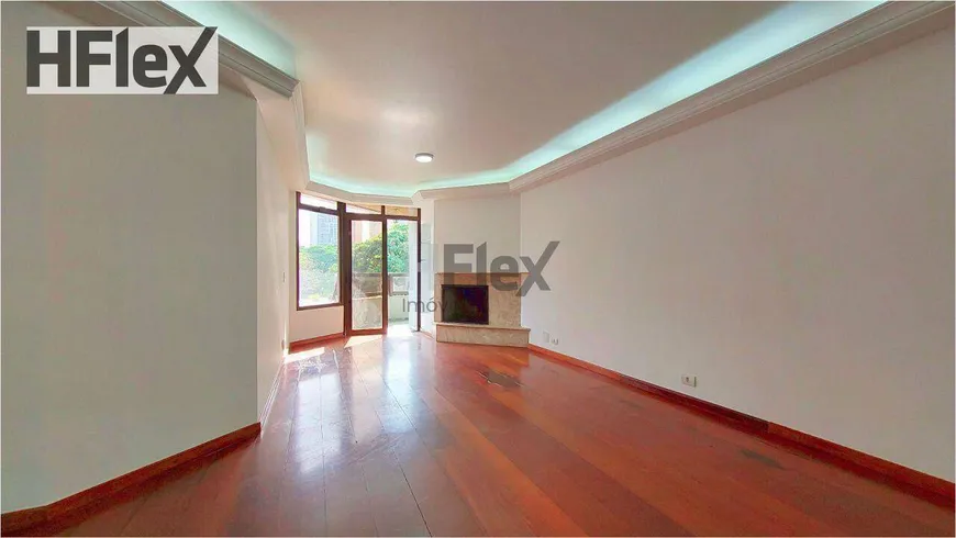 Foto 1 de Apartamento com 3 Quartos à venda, 136m² em Santo Amaro, São Paulo