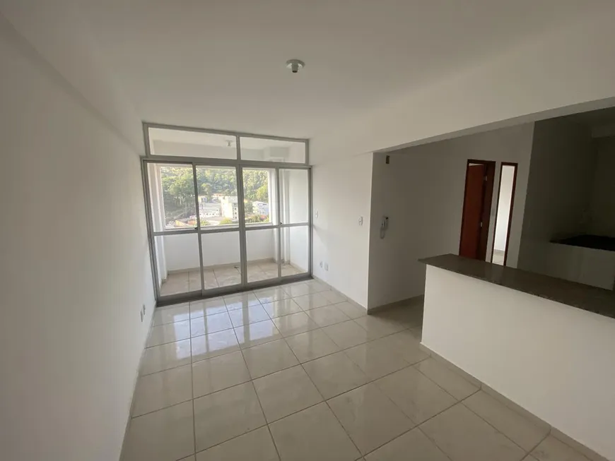 Foto 1 de Apartamento com 2 Quartos à venda, 55m² em Granjas Betania, Juiz de Fora