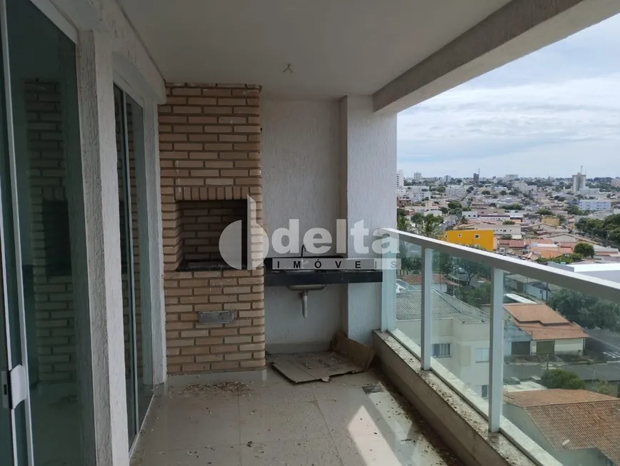 Foto 1 de Apartamento com 3 Quartos à venda, 116m² em Carajas, Uberlândia