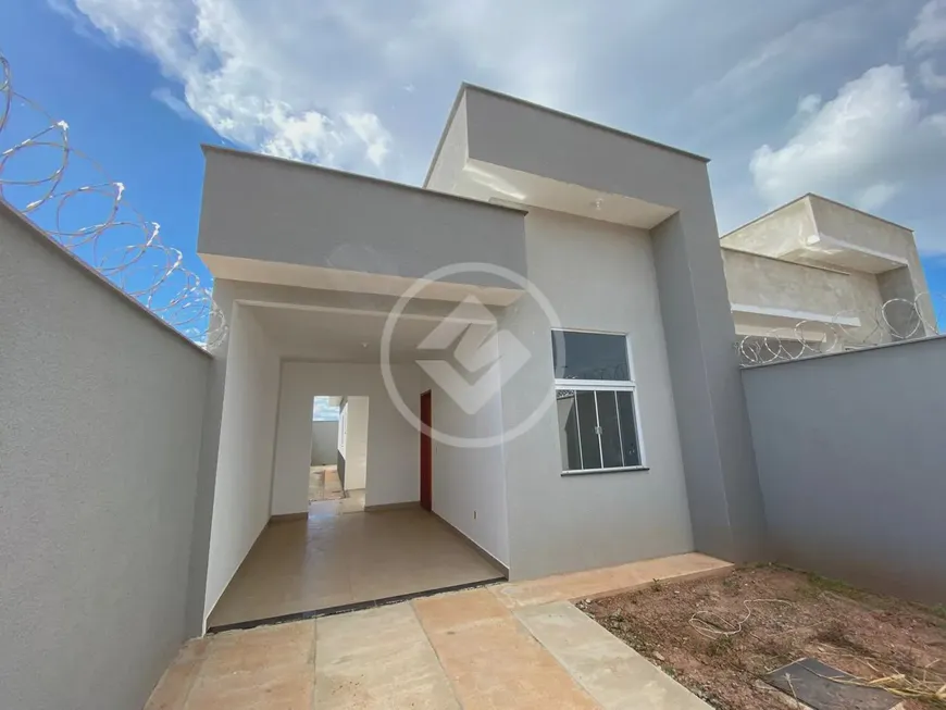 Foto 1 de Casa com 2 Quartos à venda, 78m² em Solar Monte Cristo, Senador Canedo