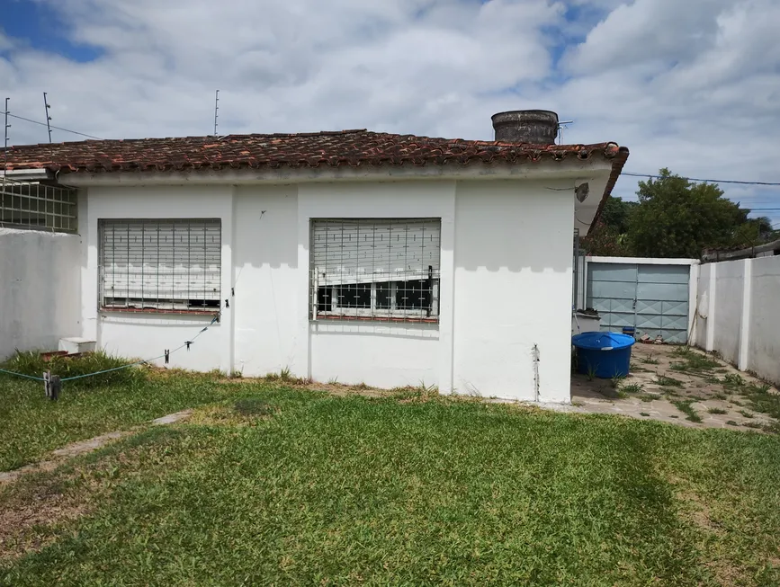 Foto 1 de Casa com 3 Quartos à venda, 138m² em Areal, Pelotas