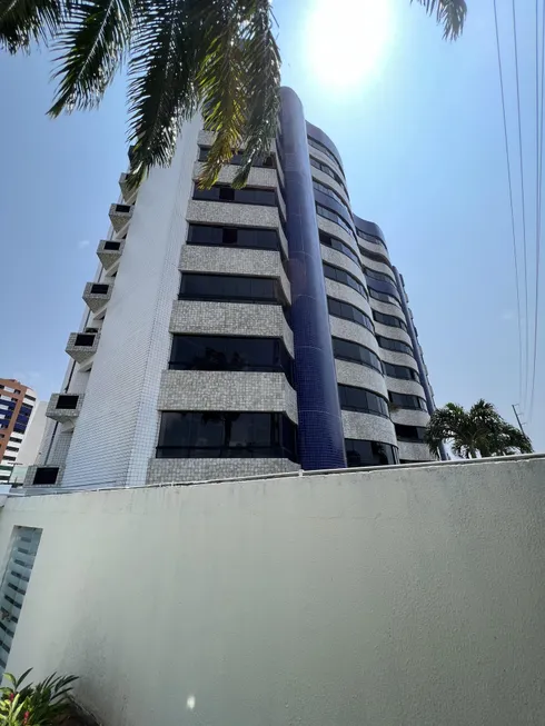 Foto 1 de Apartamento com 4 Quartos para alugar, 230m² em Capim Macio, Natal