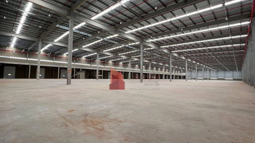 Foto 1 de Galpão/Depósito/Armazém para alugar, 7200m² em , Itapoá