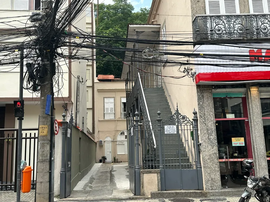 Foto 1 de com 6 Quartos para alugar, 200m² em Botafogo, Rio de Janeiro