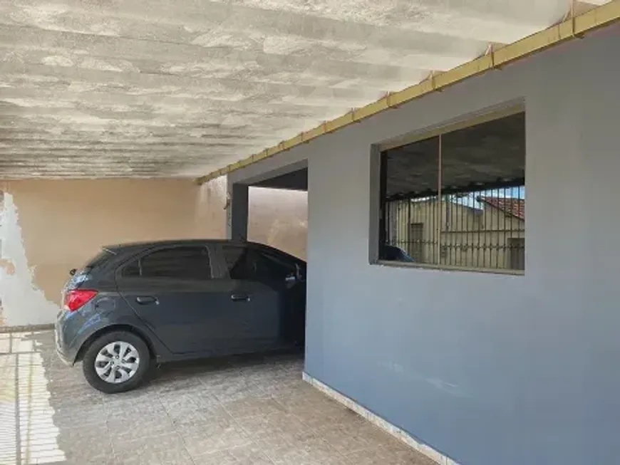 Foto 1 de Casa com 3 Quartos à venda, 225m² em Setor Campinas, Goiânia