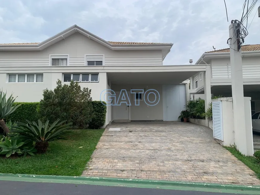 Foto 1 de Casa de Condomínio com 3 Quartos à venda, 220m² em Alphaville, Santana de Parnaíba