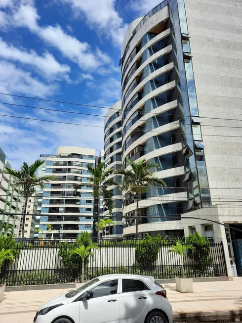 Foto 1 de Apartamento com 3 Quartos à venda, 176m² em Jatiúca, Maceió