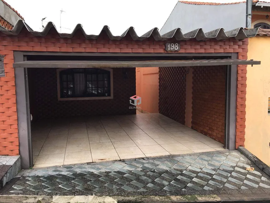 Foto 1 de Casa com 2 Quartos à venda, 141m² em Vila Luzita, Santo André