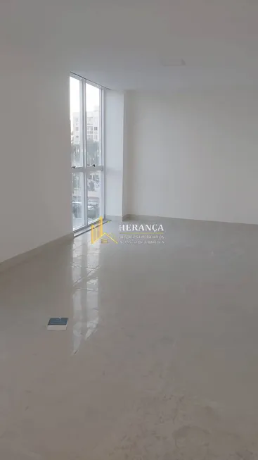 Foto 1 de Sala Comercial para alugar, 30m² em Taquara, Rio de Janeiro