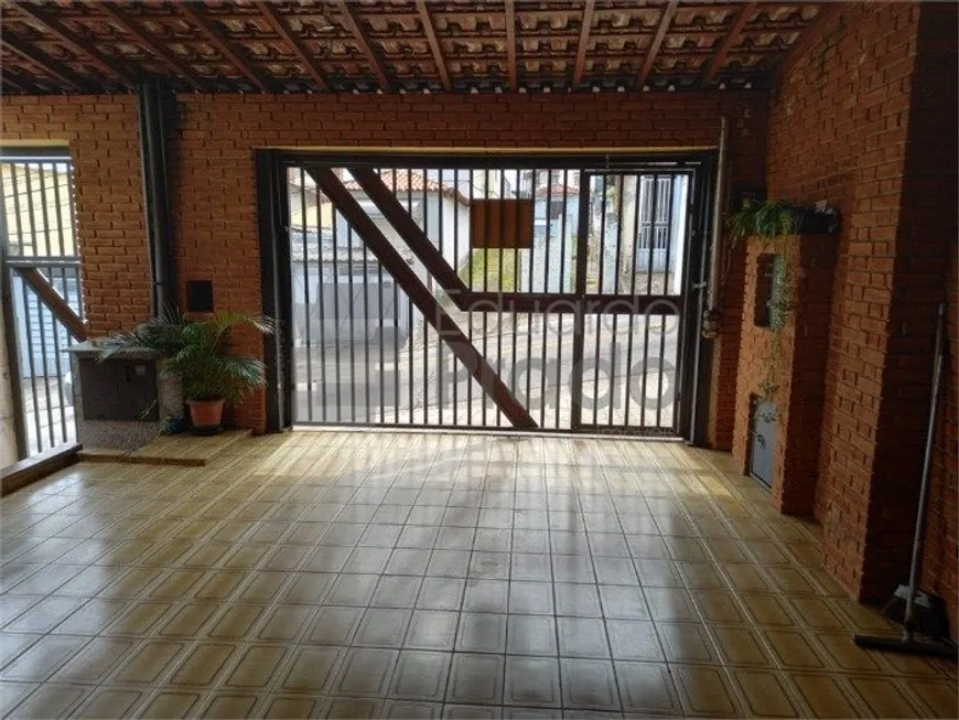 Foto 1 de Casa com 3 Quartos à venda, 250m² em Chora Menino, São Paulo