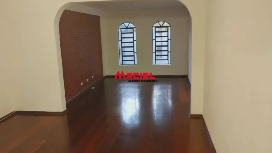 Foto 1 de Sobrado com 4 Quartos à venda, 200m² em Jardim América, São José dos Campos