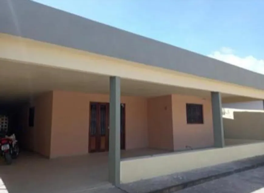 Foto 1 de Casa com 3 Quartos à venda, 173m² em Centro, Tamandare