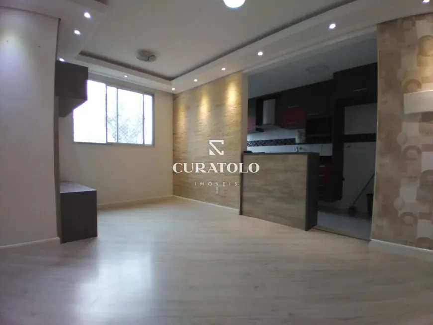 Foto 1 de Apartamento com 2 Quartos à venda, 50m² em Parque São Vicente, Mauá