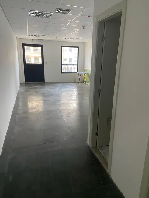 Foto 1 de Sala Comercial à venda, 50m² em Alphaville, Barueri