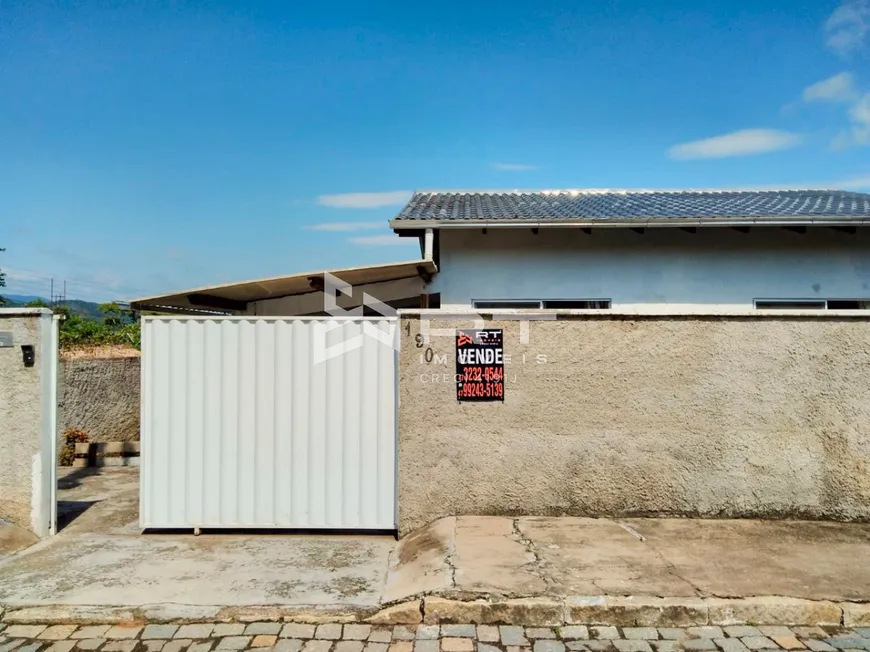 Foto 1 de Casa com 2 Quartos à venda, 79m² em Bela Vista, Gaspar