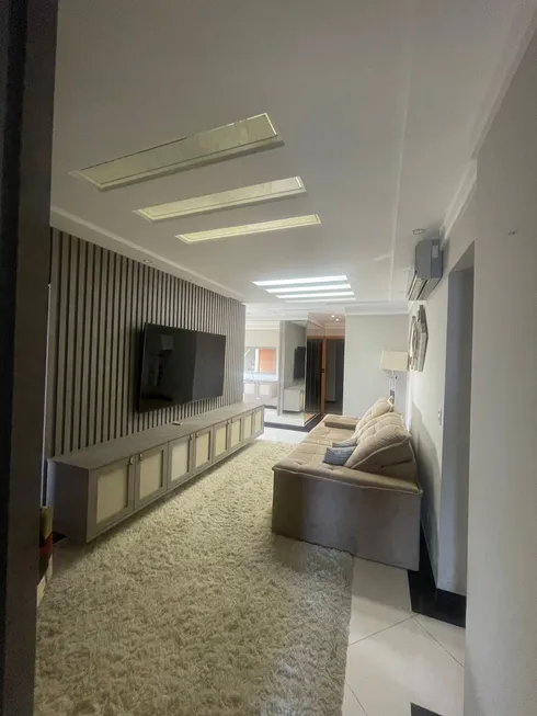 Foto 1 de Cobertura com 4 Quartos à venda, 290m² em Vila Tupi, Praia Grande