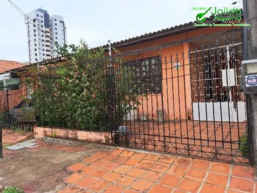 Foto 1 de Casa com 3 Quartos à venda, 308m² em Fátima, Fortaleza