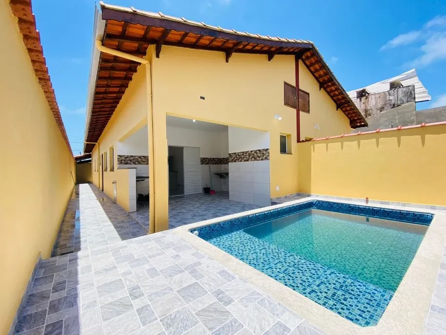 Foto 1 de Casa com 3 Quartos à venda, 83m² em Vila Seabra, Mongaguá