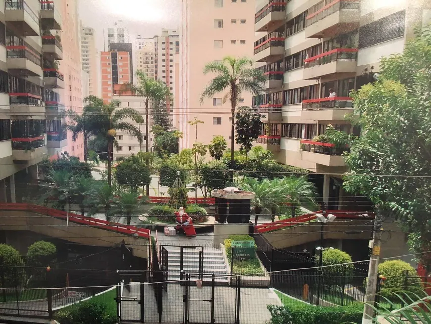 Foto 1 de Apartamento com 4 Quartos para venda ou aluguel, 240m² em Perdizes, São Paulo