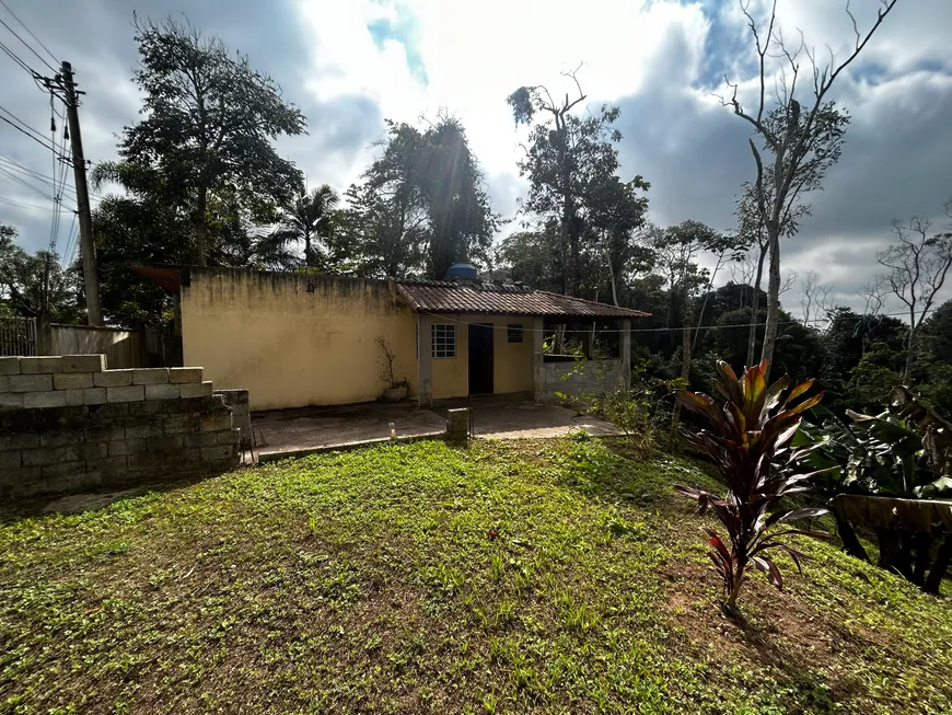 Foto 1 de Fazenda/Sítio com 2 Quartos à venda, 2800m² em Centro, São Lourenço da Serra