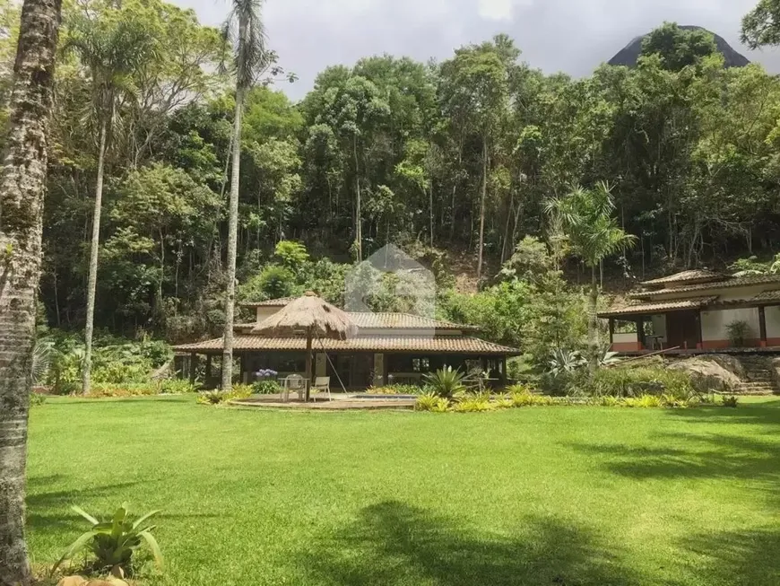 Foto 1 de Casa com 12 Quartos à venda, 400m² em Araras, Petrópolis