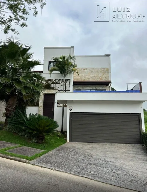 Foto 1 de Casa com 3 Quartos à venda, 310m² em Pedra Branca, Palhoça