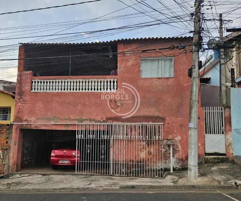 Foto 1 de Casa com 3 Quartos à venda, 305m² em Jardim Serrano, Votorantim