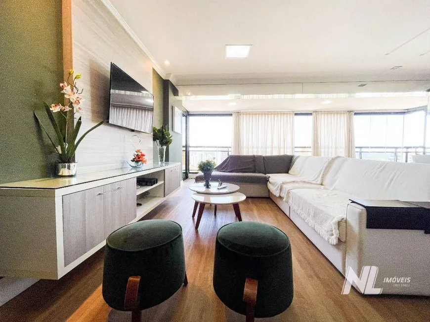 Foto 1 de Apartamento com 4 Quartos à venda, 162m² em Lagoa Nova, Natal