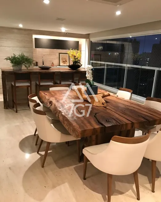 Foto 1 de Apartamento com 4 Quartos para venda ou aluguel, 335m² em Moema, São Paulo