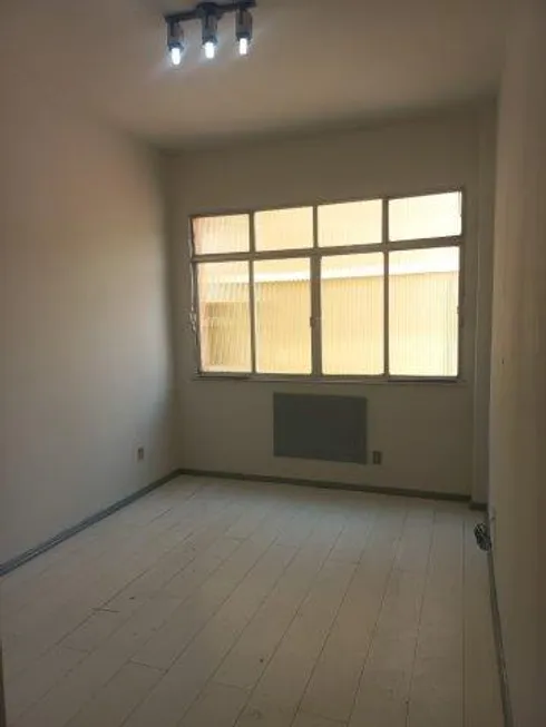 Foto 1 de Apartamento com 1 Quarto para alugar, 42m² em Riachuelo, Rio de Janeiro