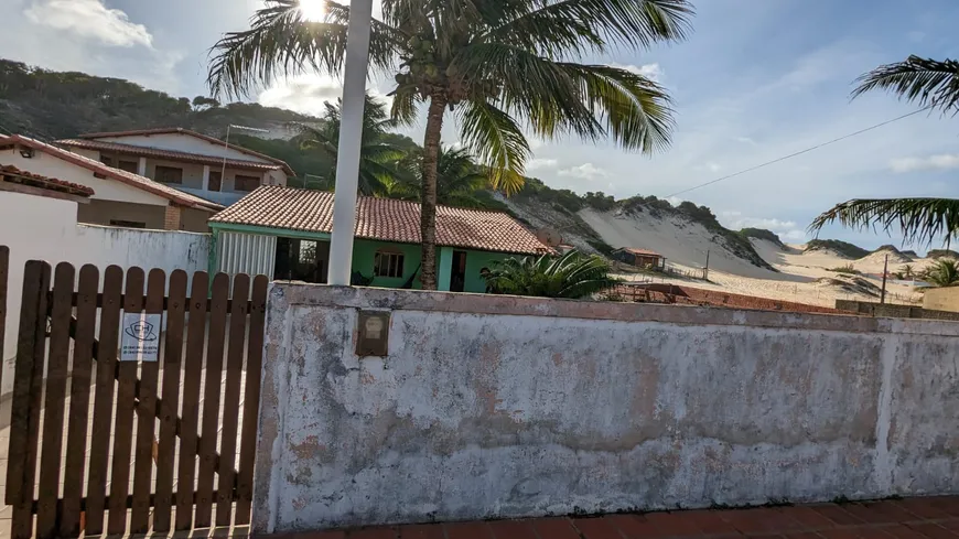 Foto 1 de Casa com 2 Quartos à venda, 100m² em Praia de Tabatinga, Nísia Floresta