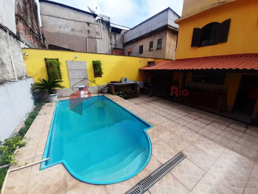 Foto 1 de Casa com 3 Quartos à venda, 58m² em Irajá, Rio de Janeiro