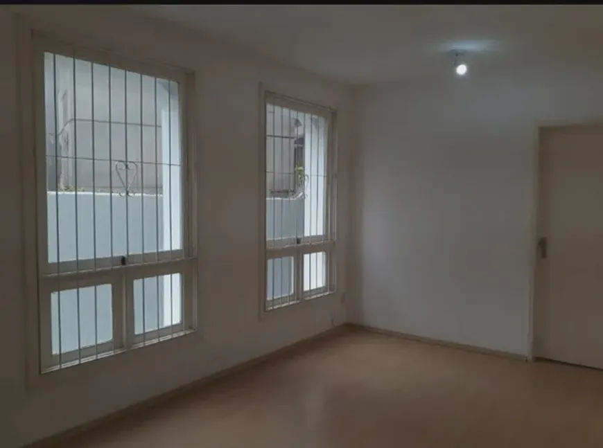 Foto 1 de Apartamento com 2 Quartos à venda, 60m² em Itapuã, Salvador