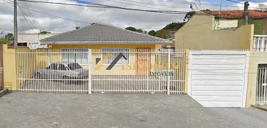 Foto 1 de Sobrado com 4 Quartos à venda, 200m² em Maracana, Colombo