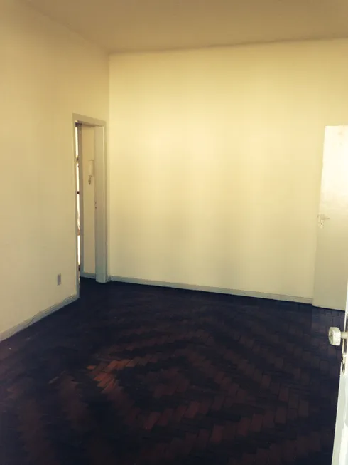 Foto 1 de Apartamento com 3 Quartos à venda, 84m² em Centro, Niterói