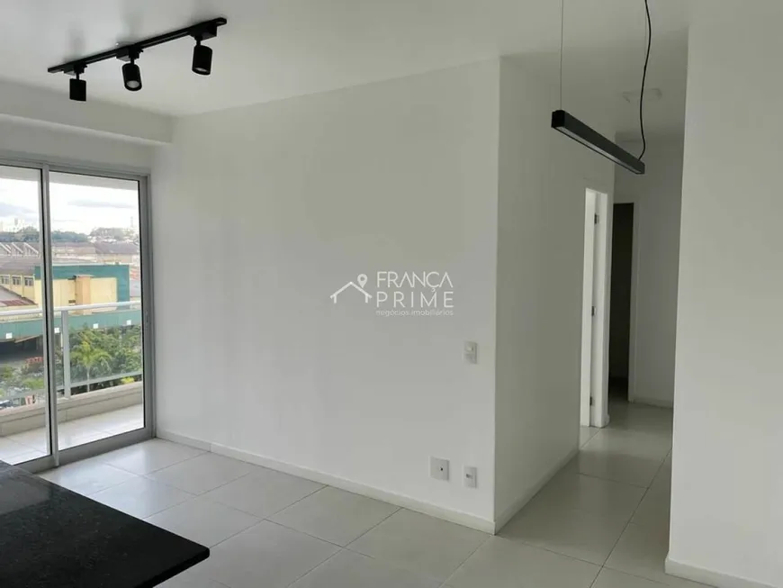 Foto 1 de Apartamento com 2 Quartos à venda, 64m² em Vila Anastácio, São Paulo