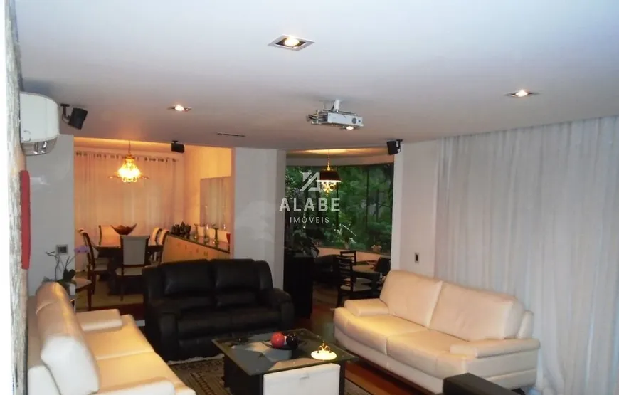 Foto 1 de Apartamento com 4 Quartos à venda, 270m² em Campo Belo, São Paulo